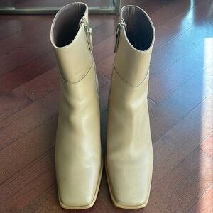 Alohas West Ankle Boot Beige sz 37